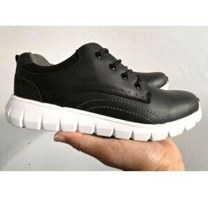 Kids Boys Stride Rite Casual Shoes Black Size 2M NWT
